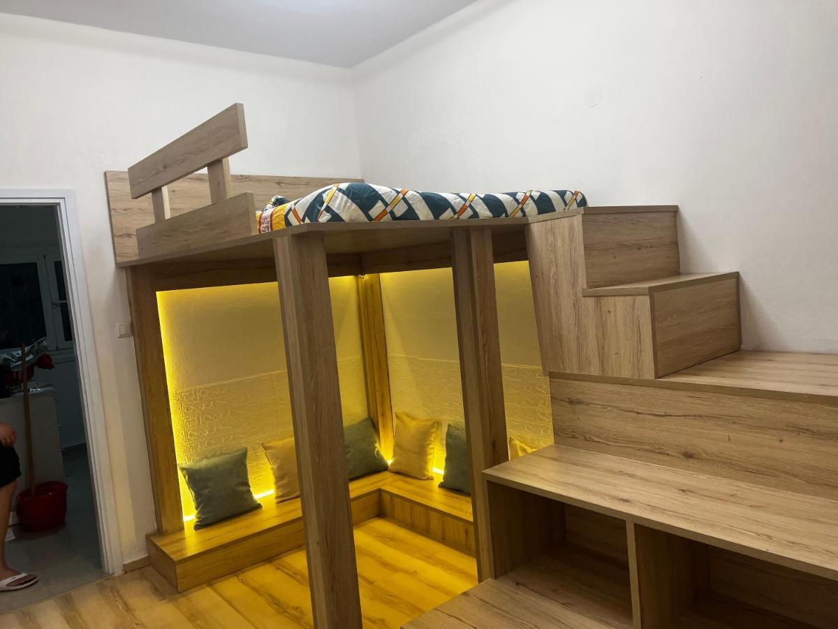 一线海景房seaview Apartment Луца Экстерьер фото